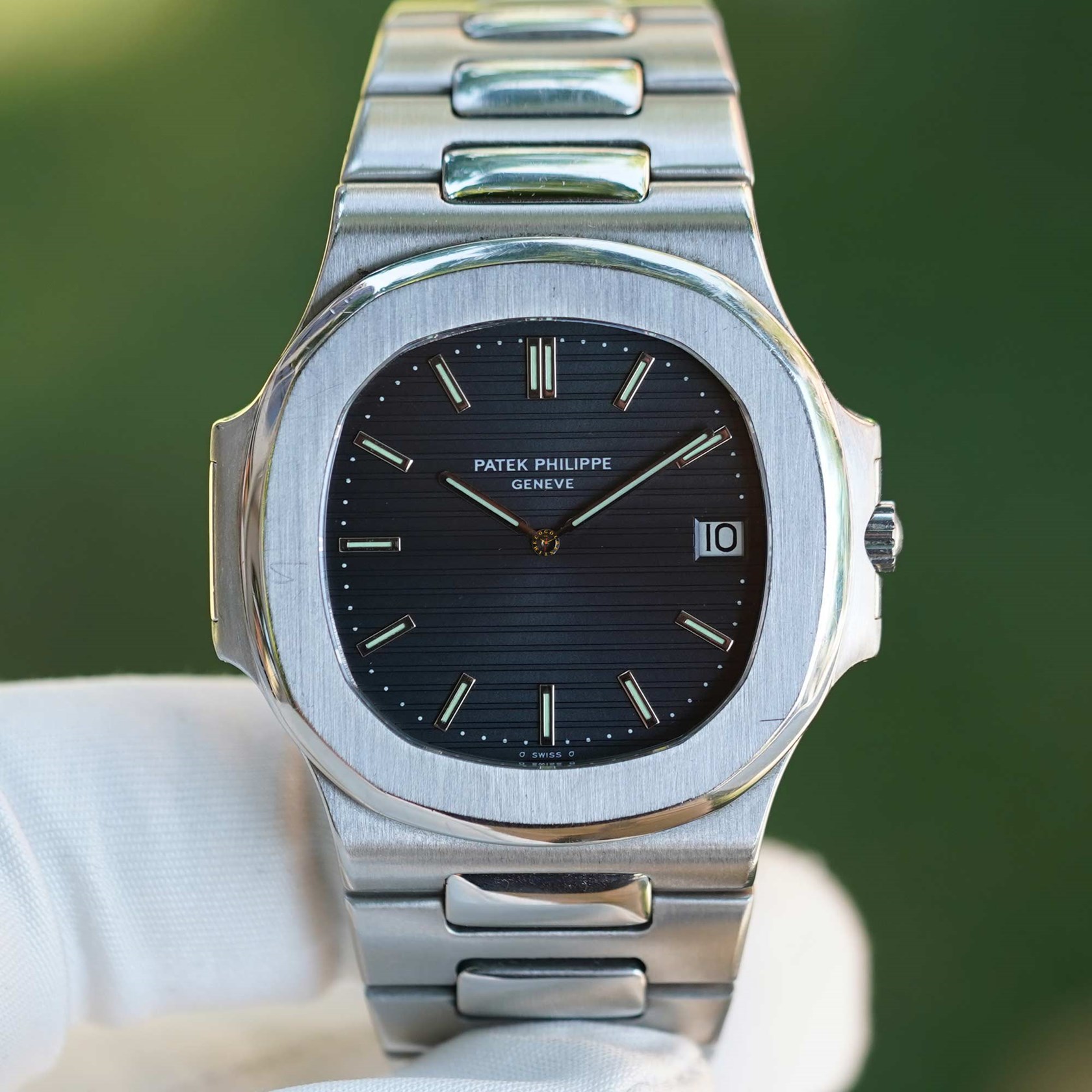 Vintage Patek Philippe Nautilus Steel 3700A