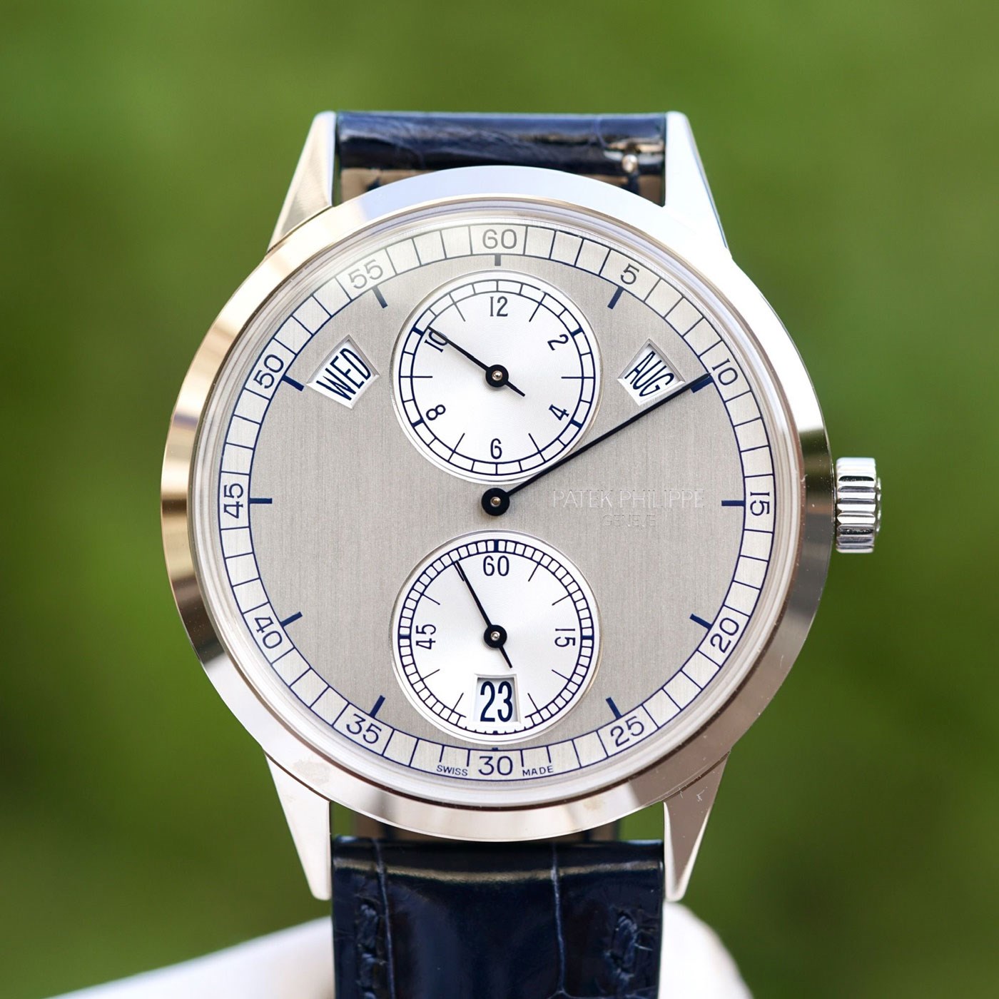 Patek Philippe Complications Calatrava Retrograde